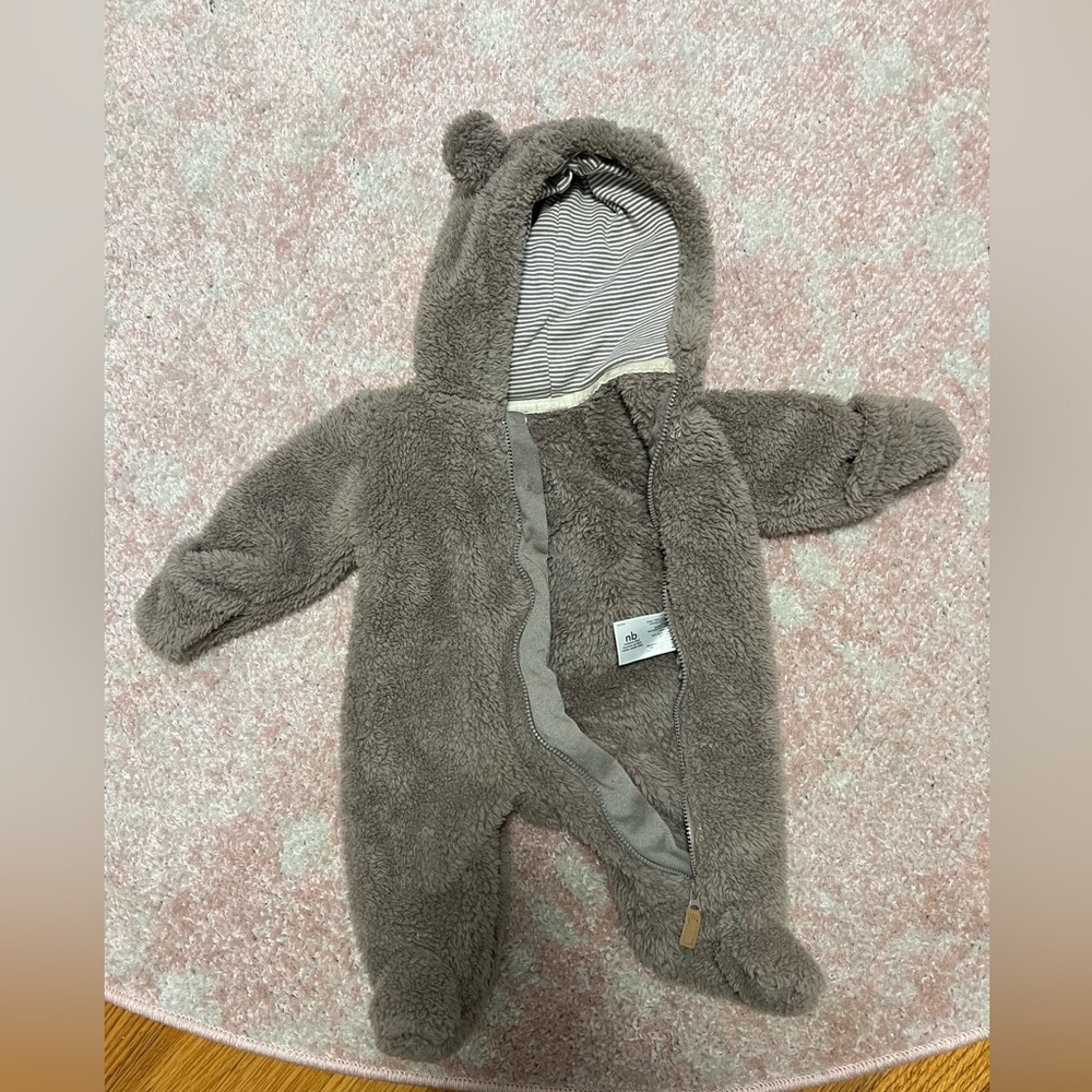 Tan/brown bear suit. Newborn.